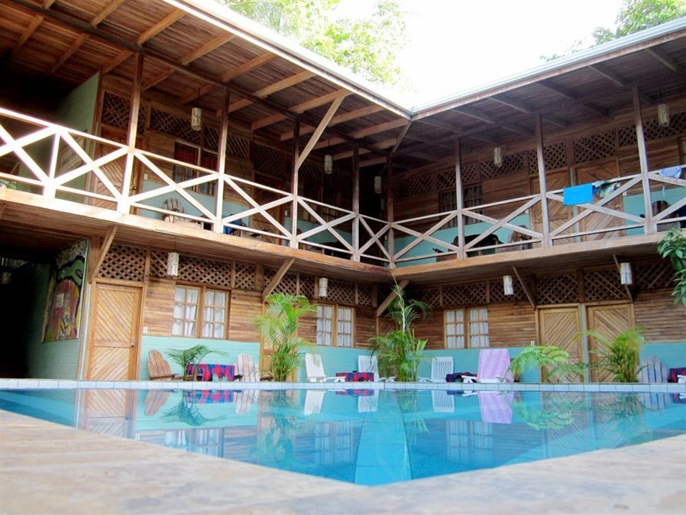 Lizard King Hotel&Suites Puerto Viejo de Talamanca Exterior foto