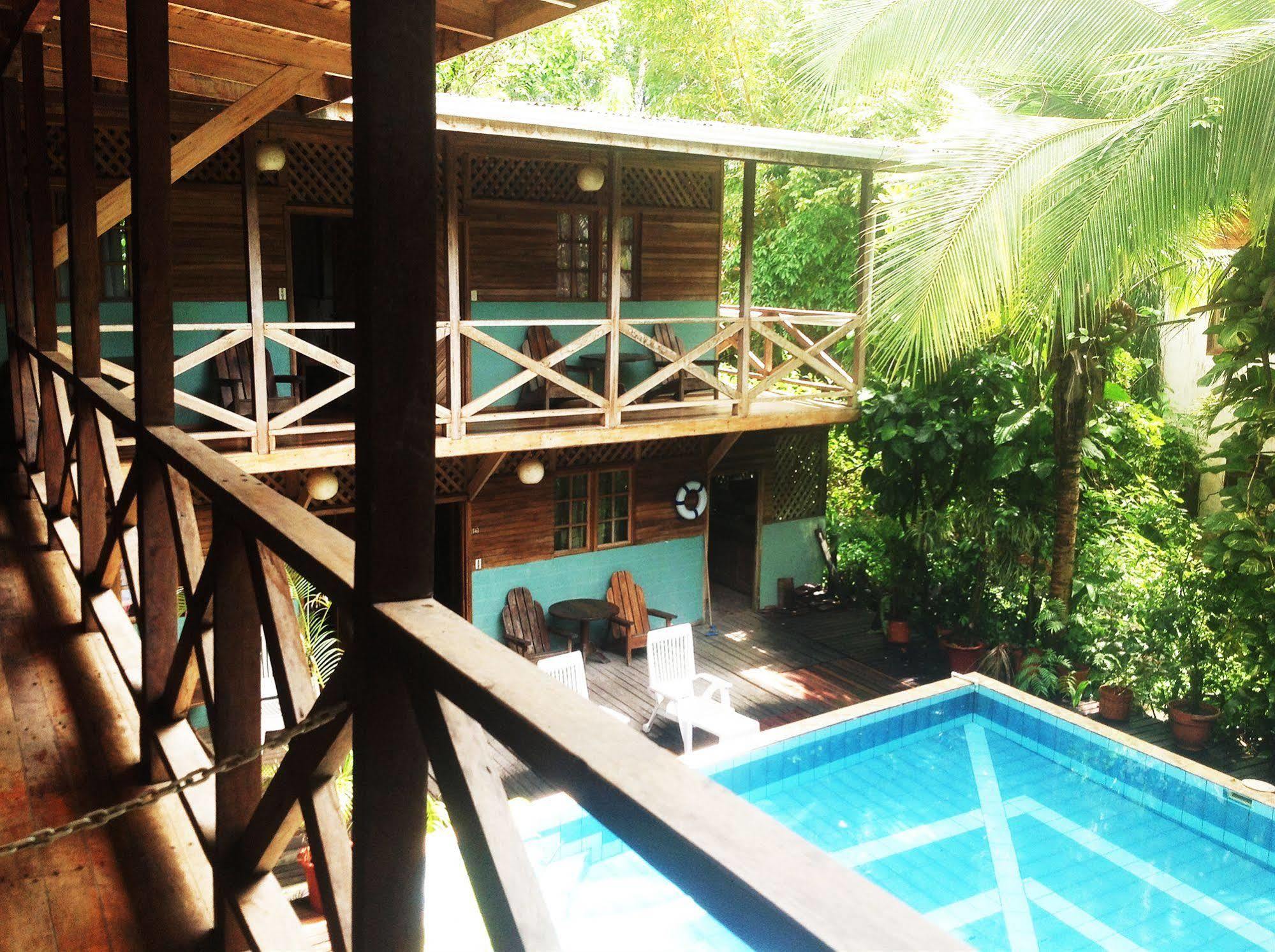 Lizard King Hotel&Suites Puerto Viejo de Talamanca Exterior foto